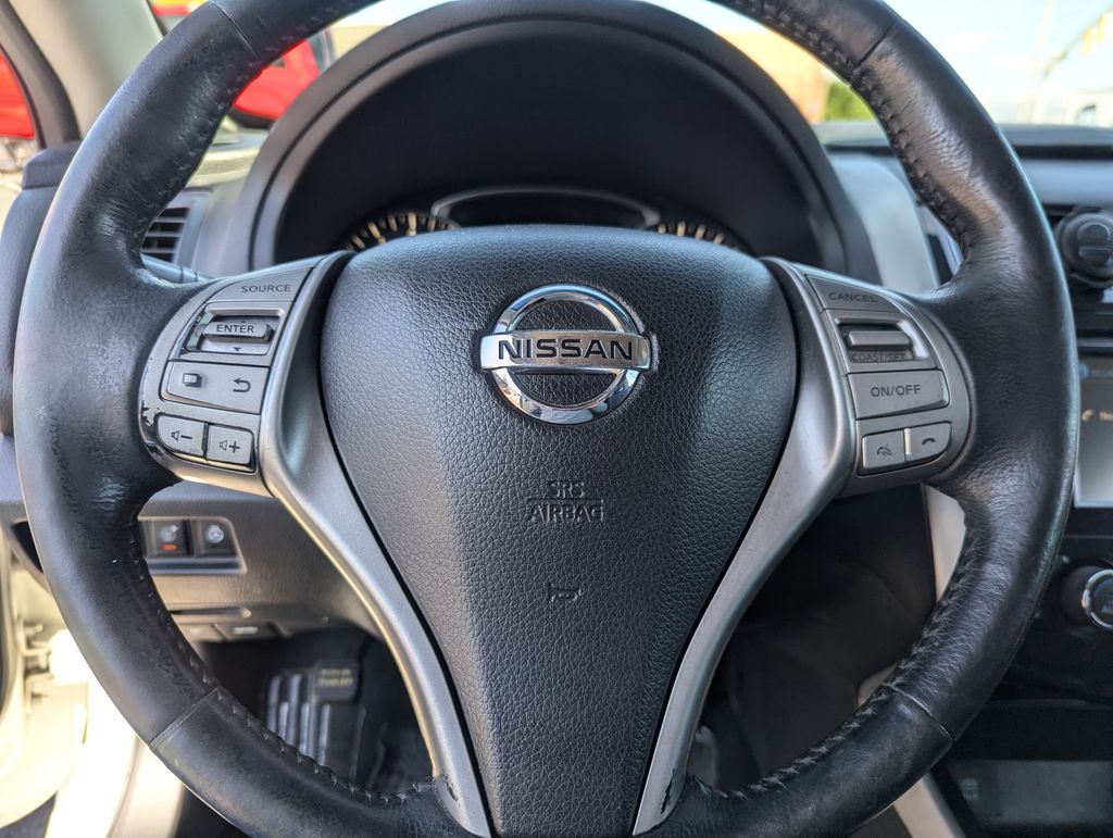 2015 Nissan Altima 2.5 SL 18