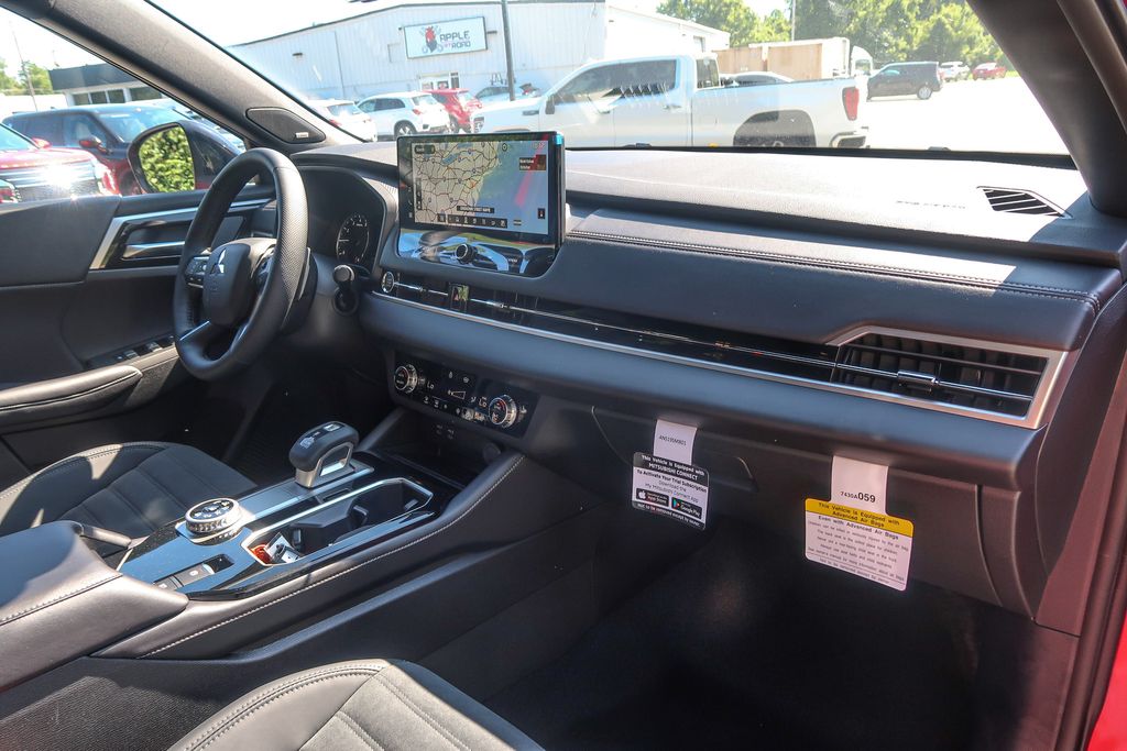 2026 Mitsubishi Outlander LE 2.5 S-AWC