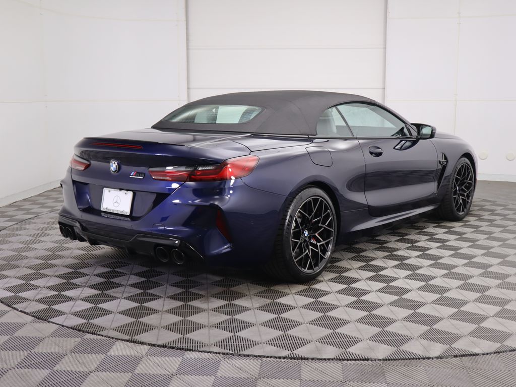Thumbnail: 2023 BMW M8 - 13