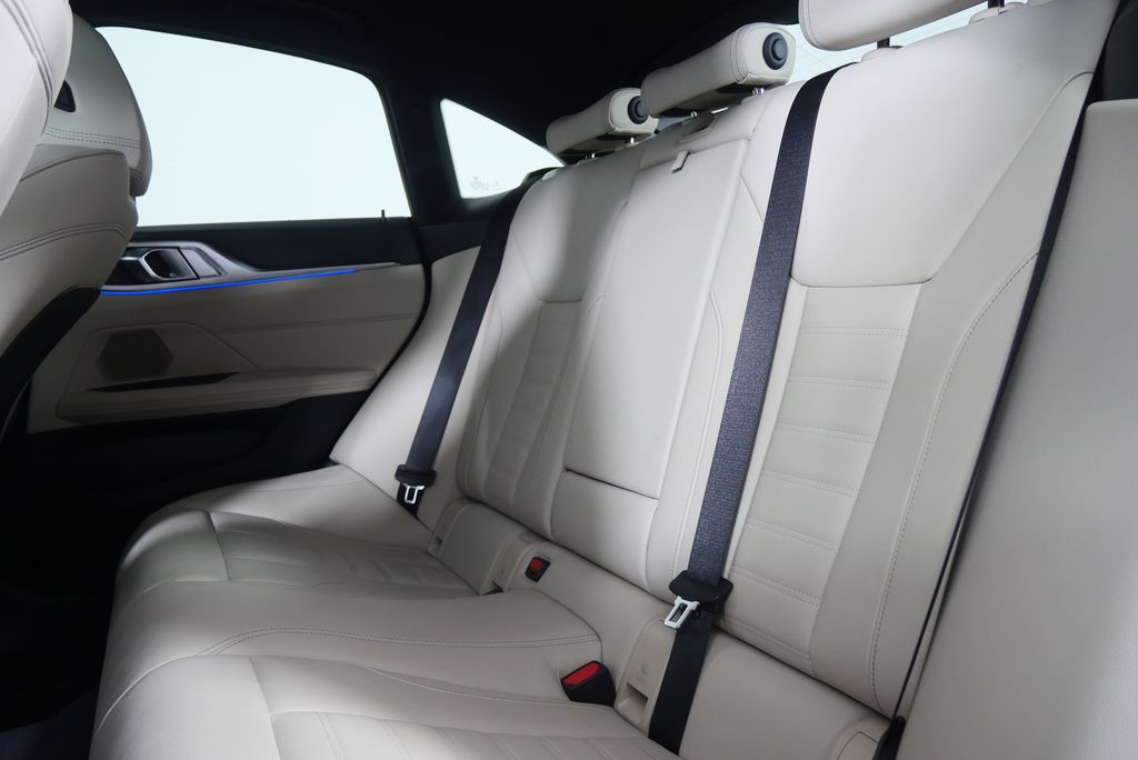 Thumbnail: 2022 BMW 4 Series - 16