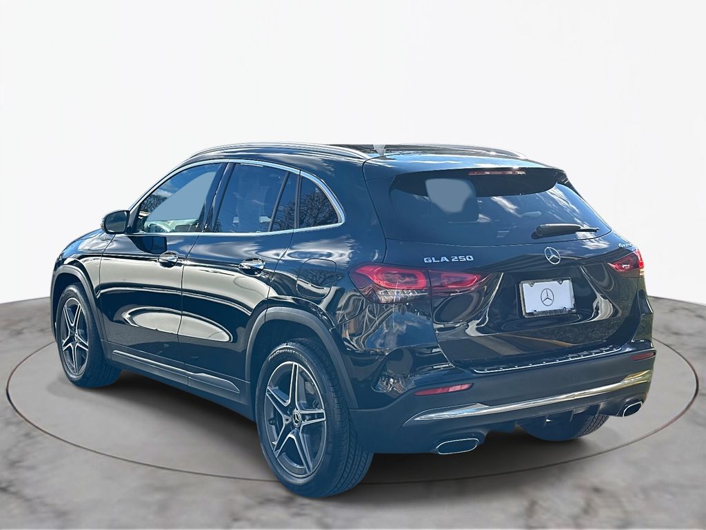 Thumbnail: 2021 Mercedes-Benz GLA - 11