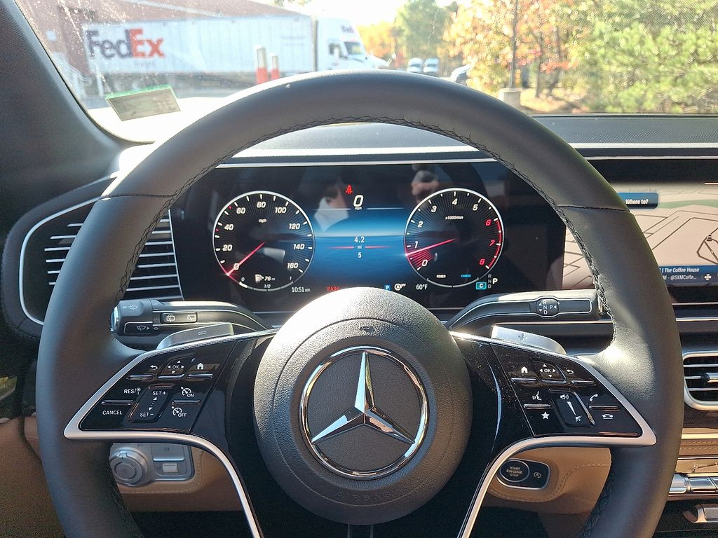 Thumbnail: 2026 Mercedes-Benz GLE - 16