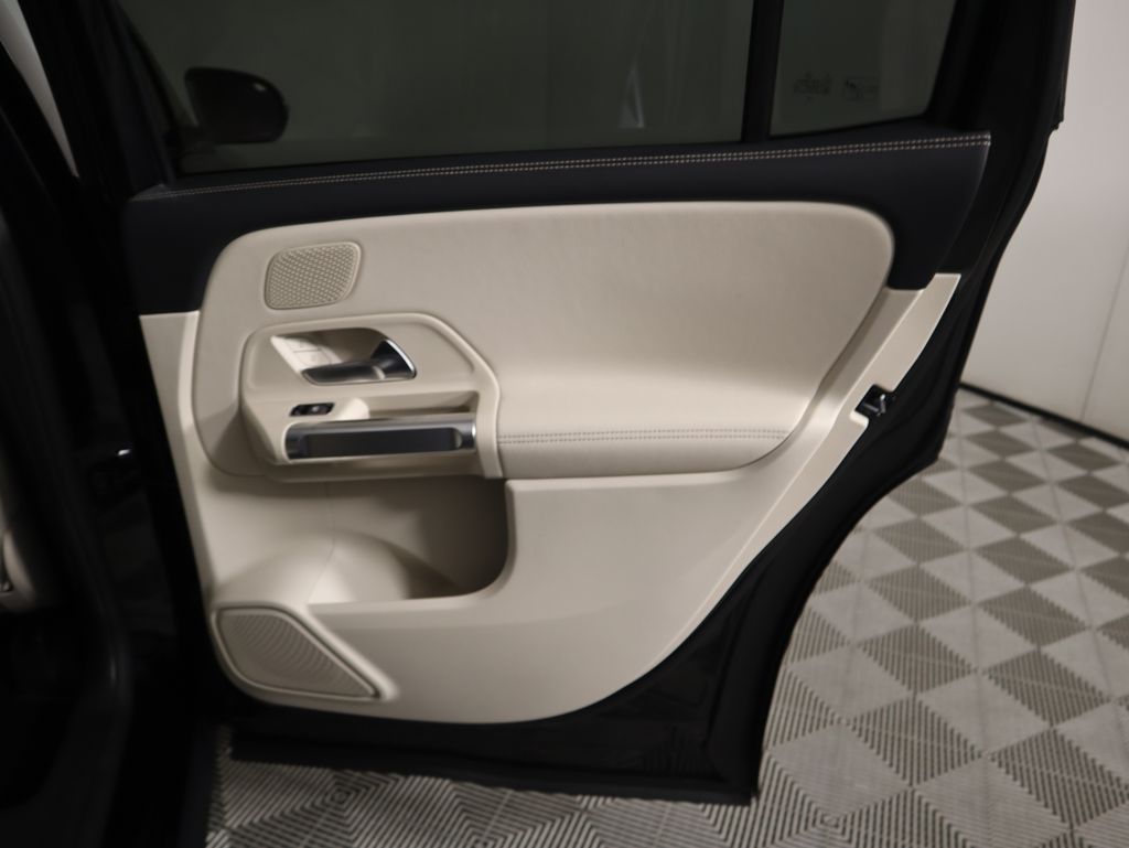 Thumbnail: 2026 Mercedes-Benz GLB - 28