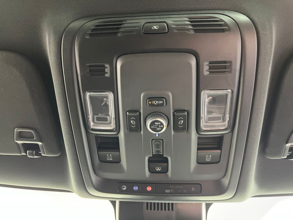 Thumbnail: 2025 Chevrolet Tahoe - 29
