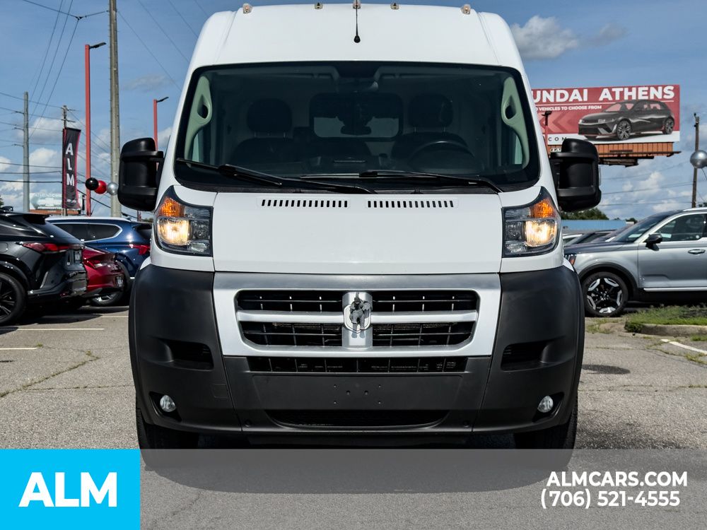 Used 2021 White Ram Base image 5