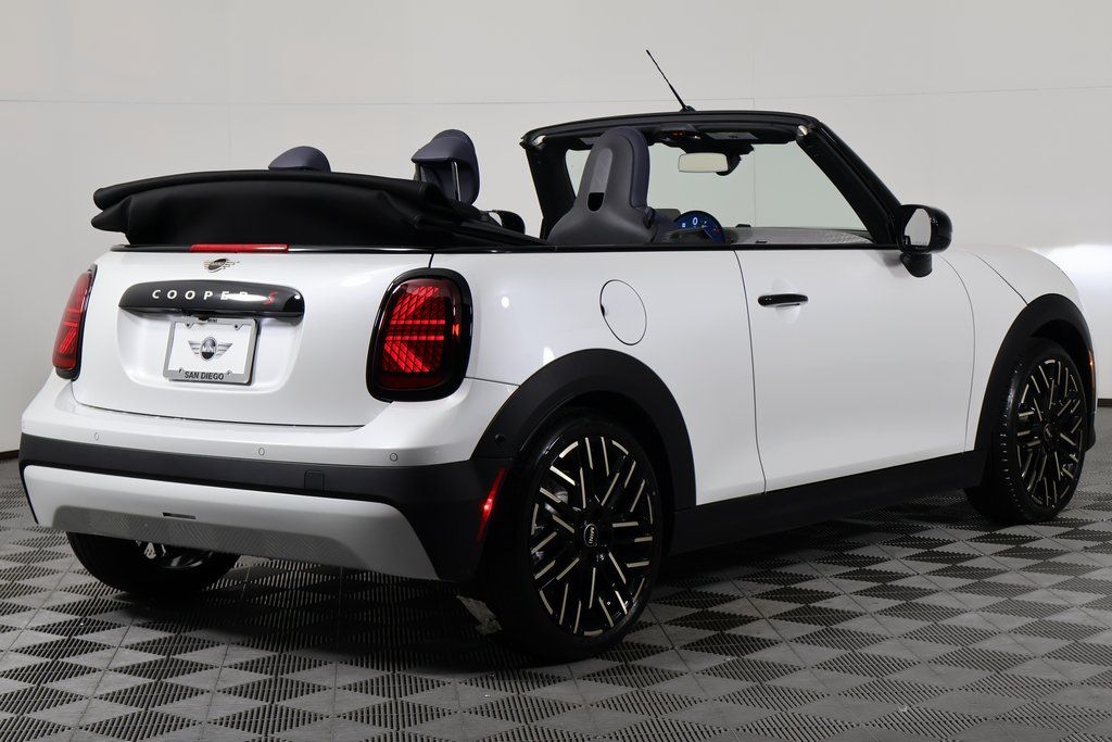 Thumbnail: 2026 MINI Cooper - 3