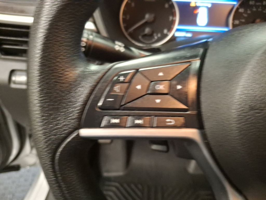 Used 2024 Nissan Altima Sedan