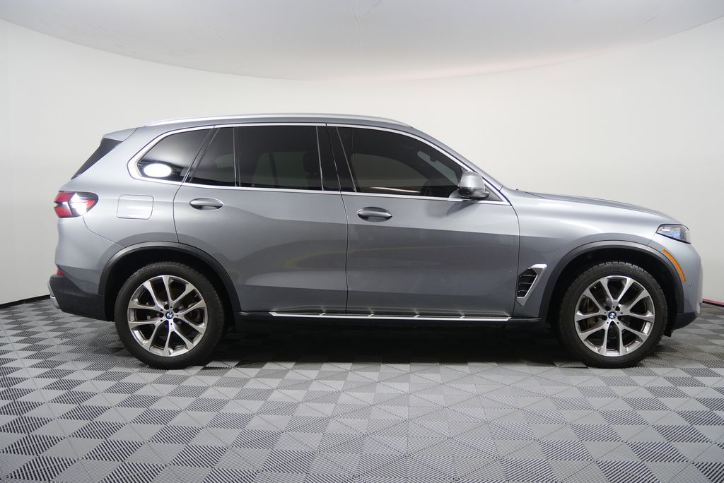 Thumbnail: 2025 BMW X5 - 2