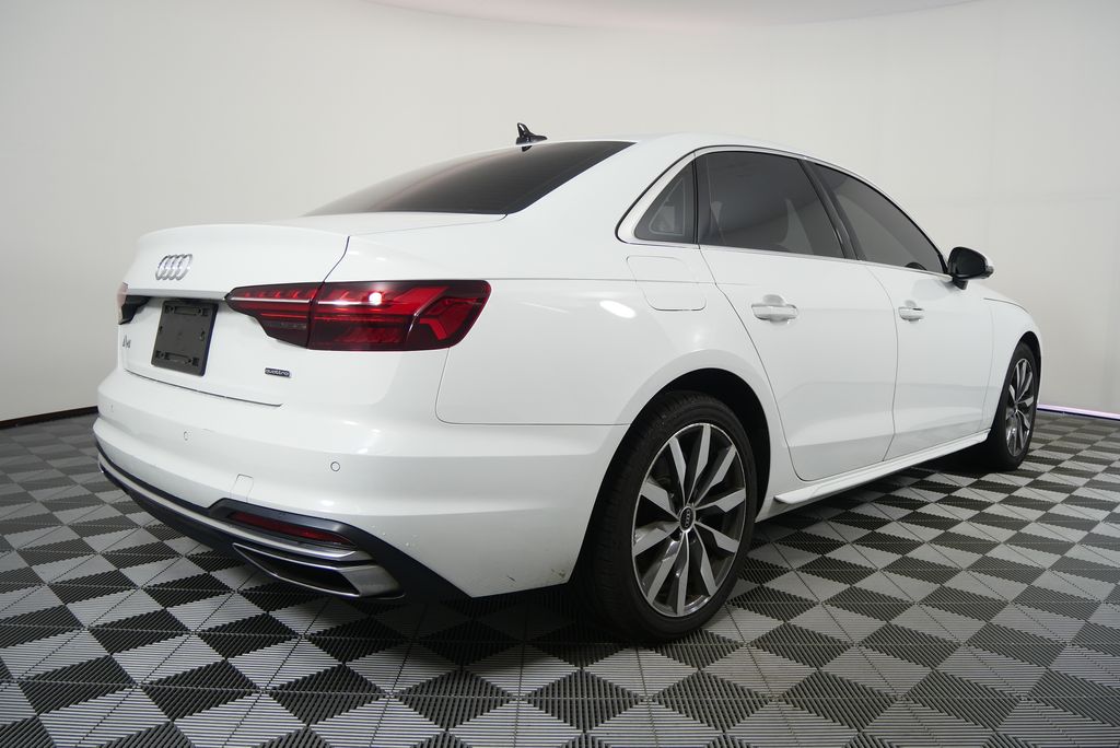 Thumbnail: 2022 Audi A4 - 3