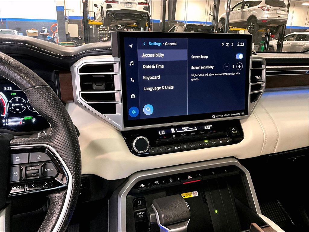 2024 Toyota Sequoia — photo 19