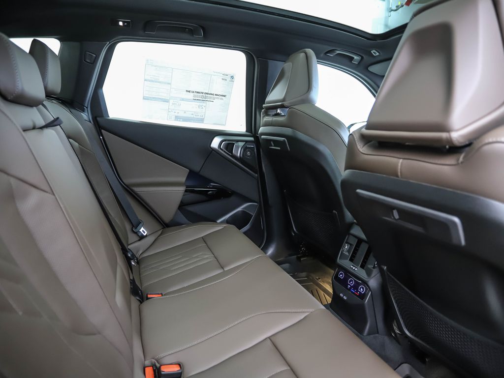 Thumbnail: 2026 BMW X3 - 24