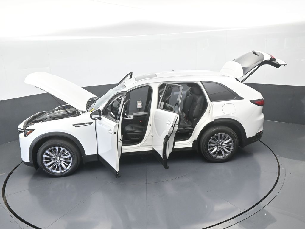Used 2025 Rhodium White Premium Mazda Preferred image 65