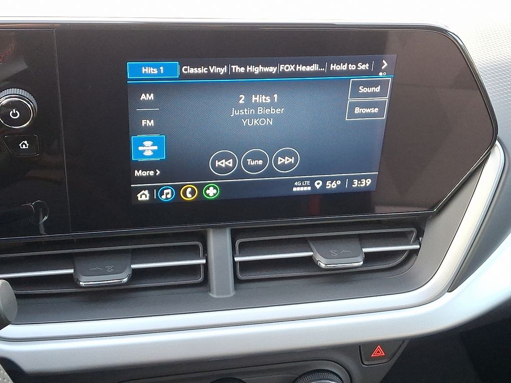 Thumbnail: 2026 Chevrolet Trax - 8