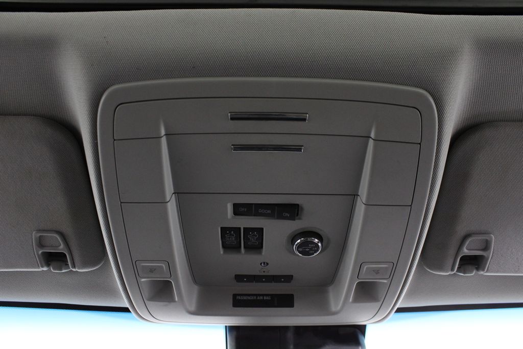 Used 2018 Chevrolet Suburban for sale in 