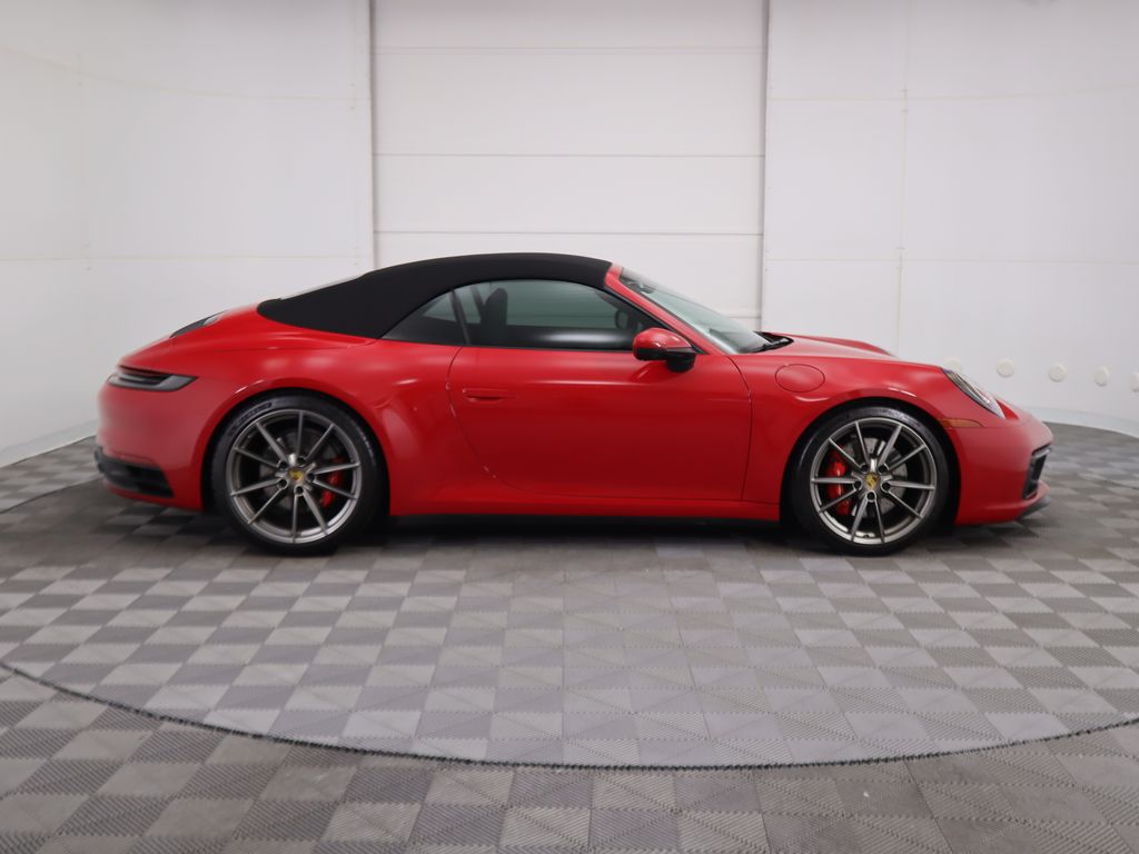 2021 Porsche 911 Carrera S 12