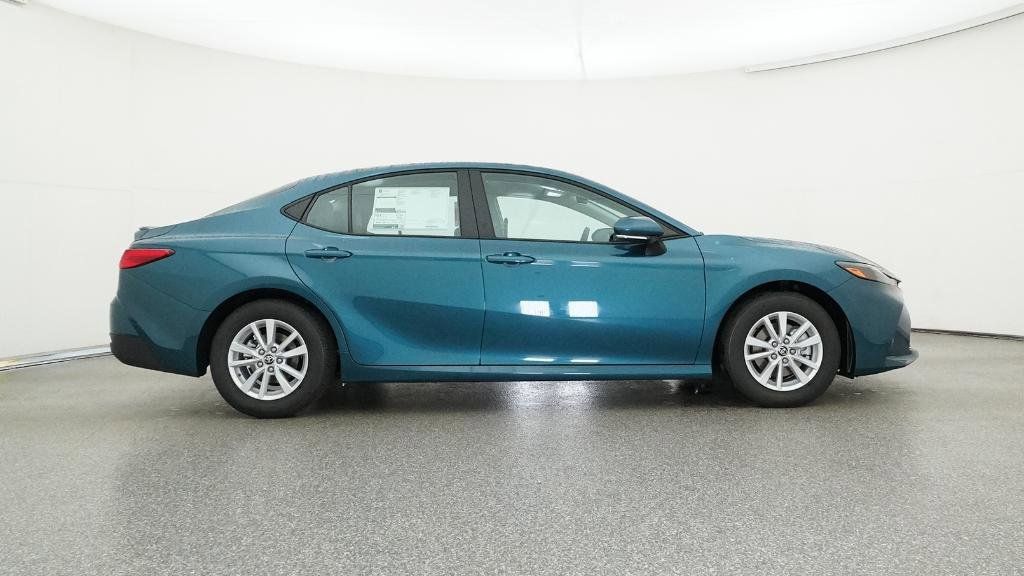 Thumbnail: 2026 Toyota Camry - 10