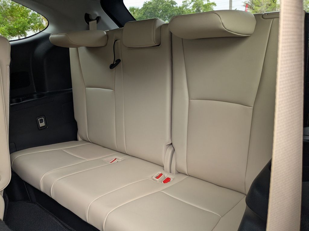 Used 2023 Toyota Highlander SUV