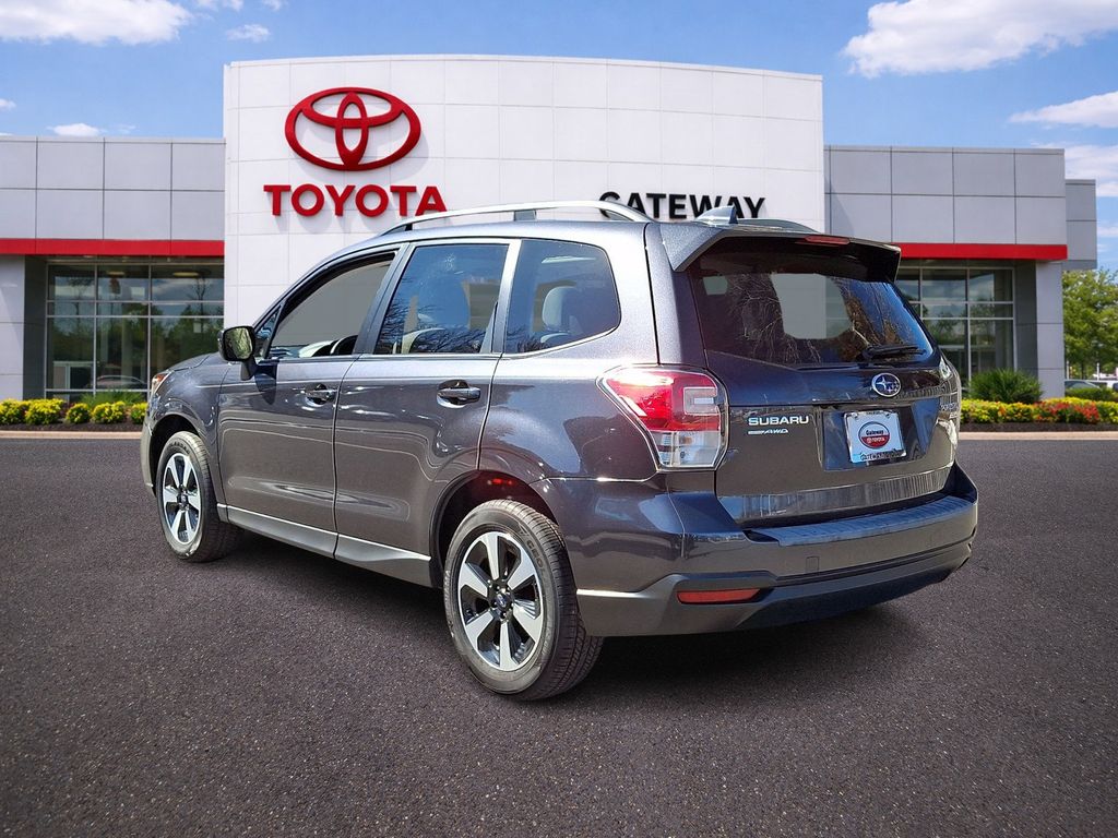 Thumbnail: 2017 Subaru Forester - 7