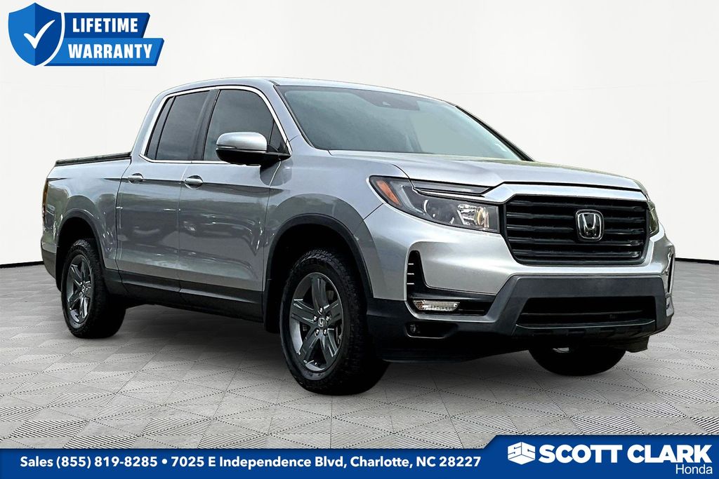 Lunar Silver Metallic 2023 Honda Ridgeline RTL AWD Pickup Truck All-Wheel Drive 9-Speed Automatic