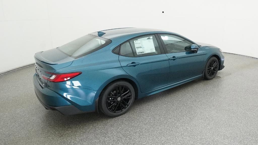 2025 Toyota Camry SE 20