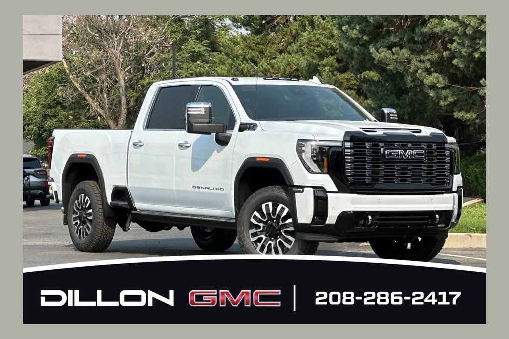 Glacier White Tricoat 2026 GMC Sierra 3500HD Pickup Truck Four-Wheel Drive Automatic