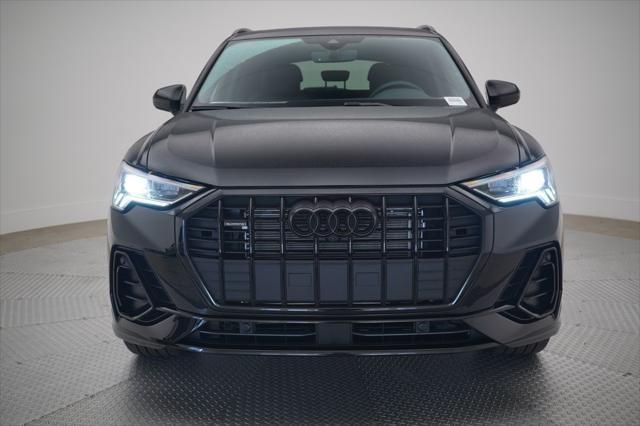 Thumbnail: 2025 Audi Q3 - 5