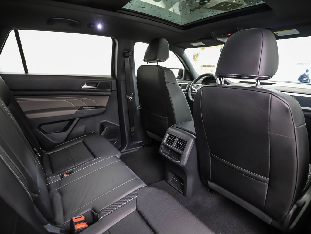 Thumbnail: 2023 Volkswagen Atlas - 26