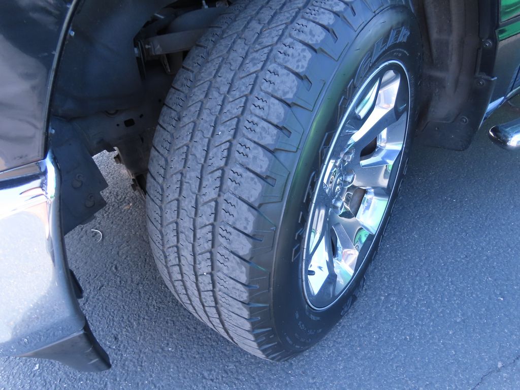 Thumbnail: 2019 RAM 1500 - 13