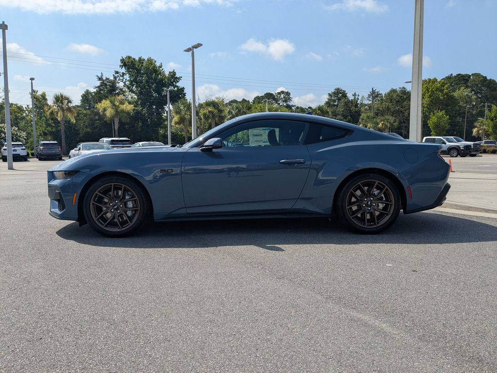2025 Ford Mustang GT Premium Fastback