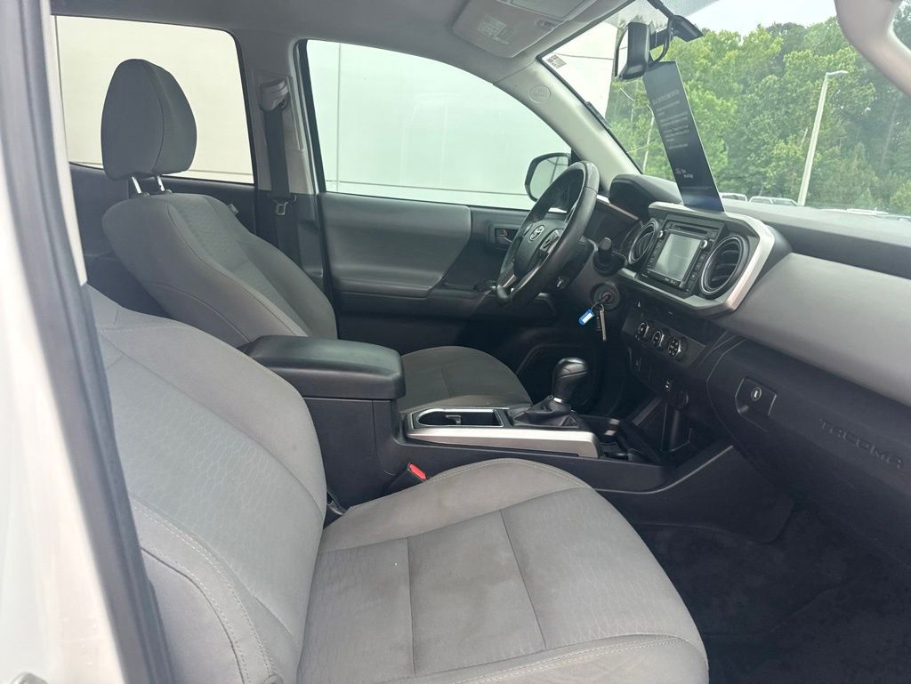 2017 Toyota Tacoma SR5 V6