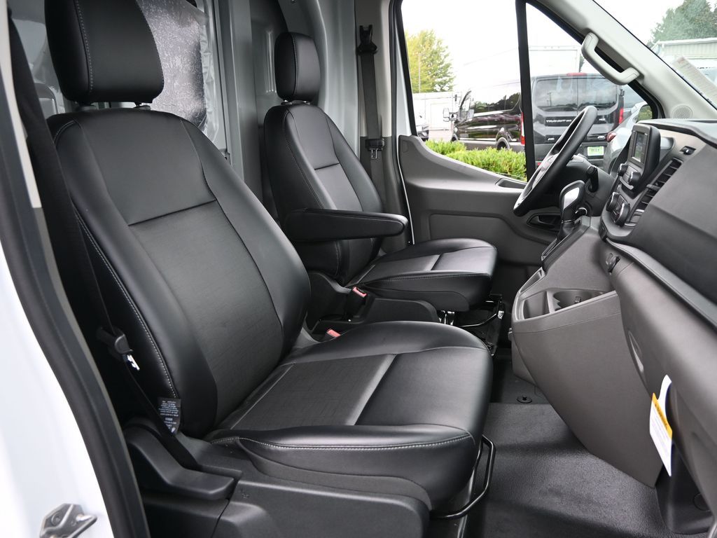 2024 Ford Transit 350 HD