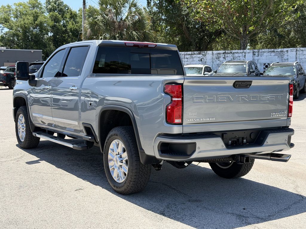 used 2025 Chevrolet Silverado 2500HD car, priced at $72,492