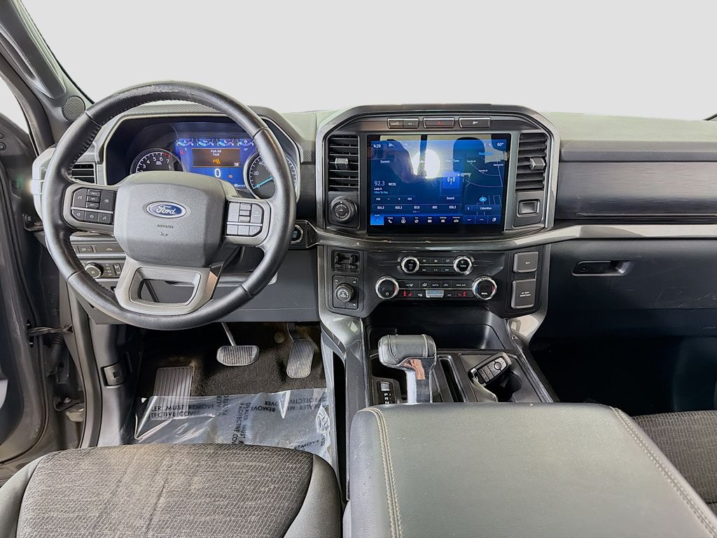 Used 2021 Gray Ford XLT image 27