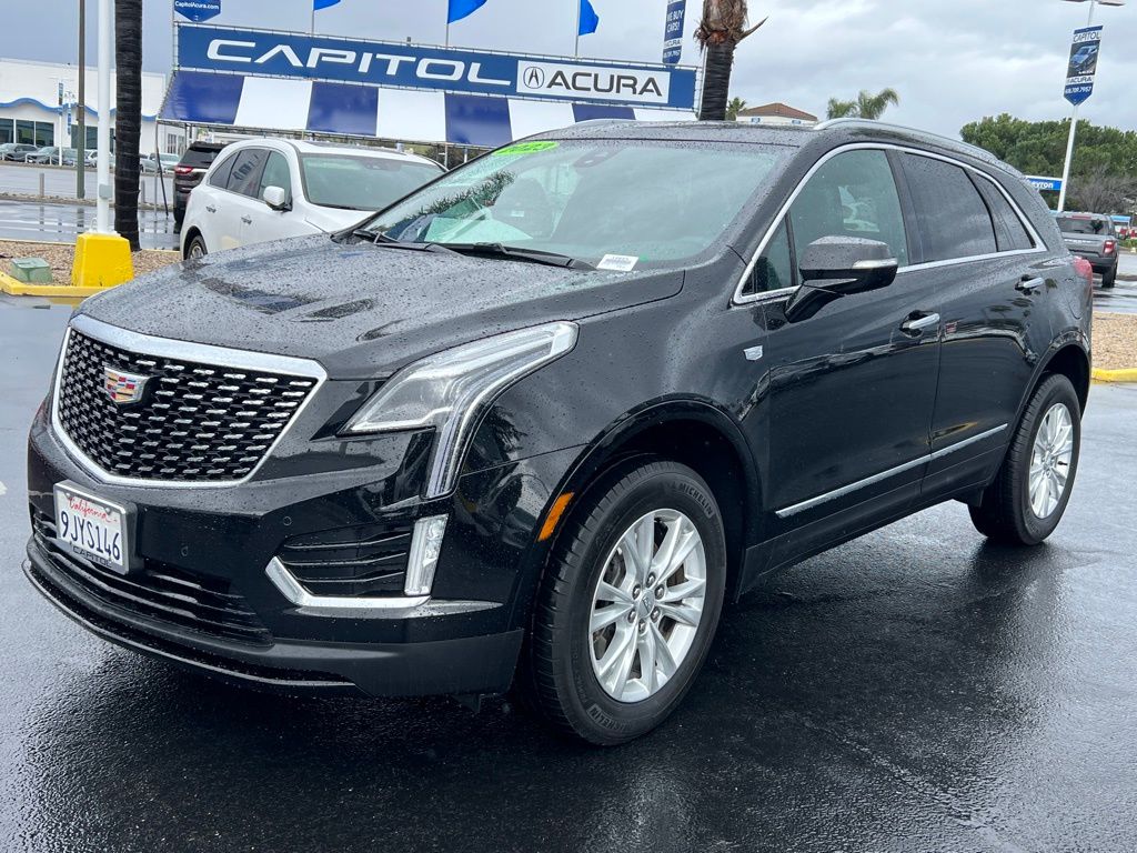 Thumbnail: 2023 Cadillac XT5 - 3