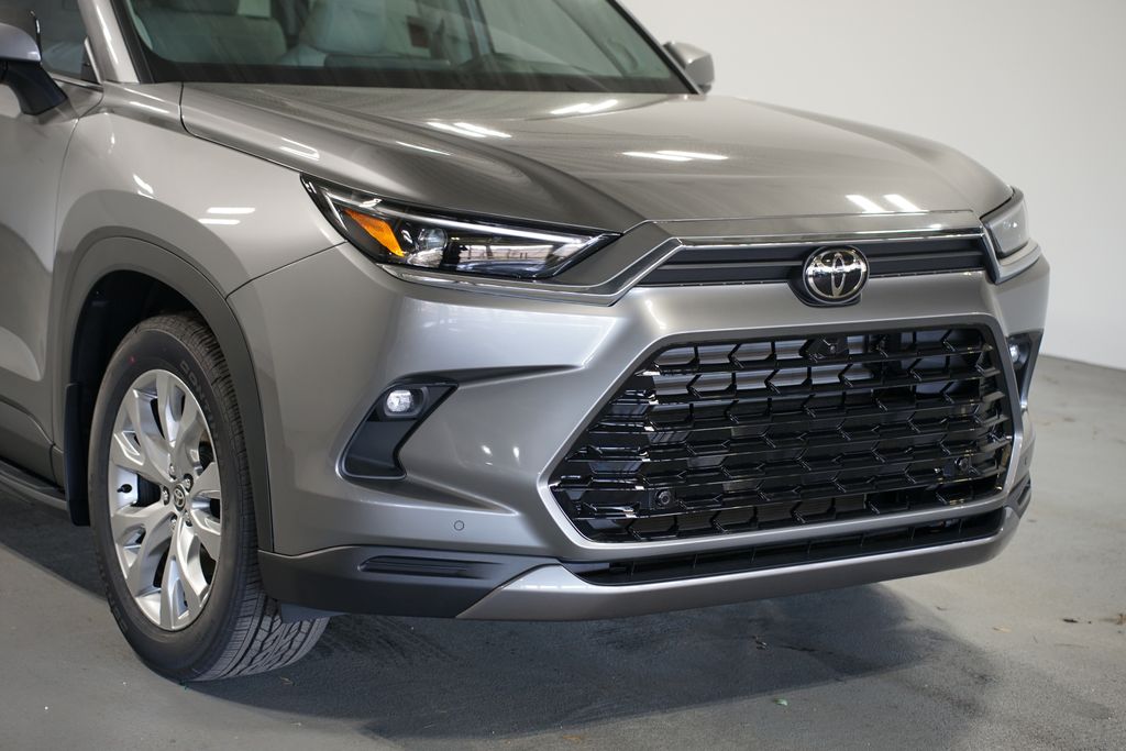 Thumbnail: 2026 Toyota Grand Highlander - 4