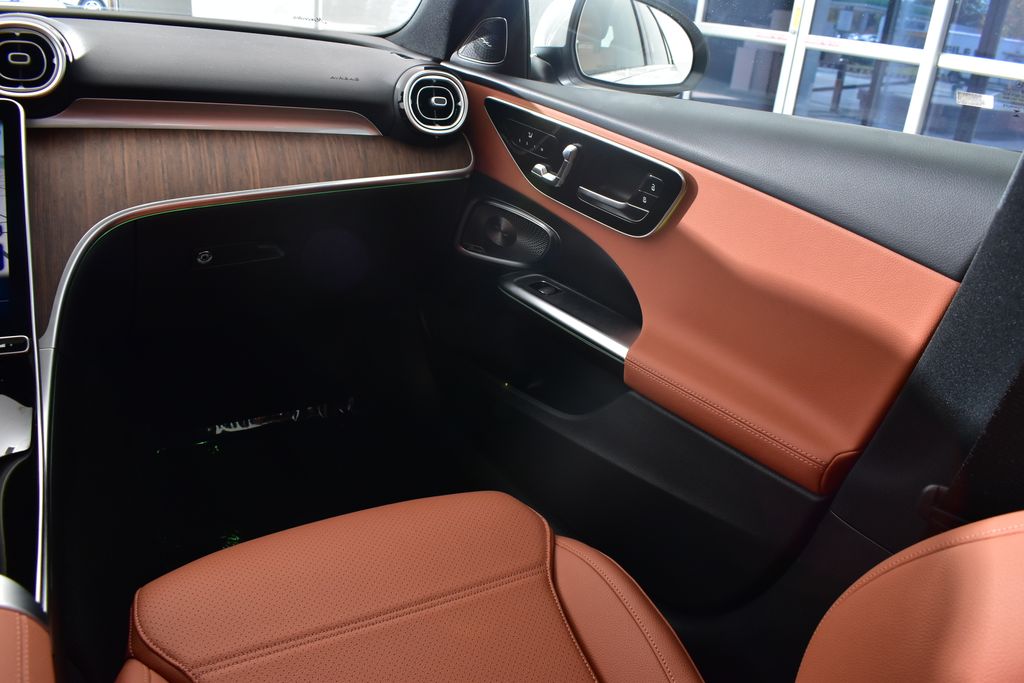 Thumbnail: 2025 Mercedes-Benz C-Class - 26