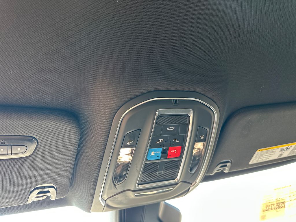 Used 2023 Black Jeep Series II image 34