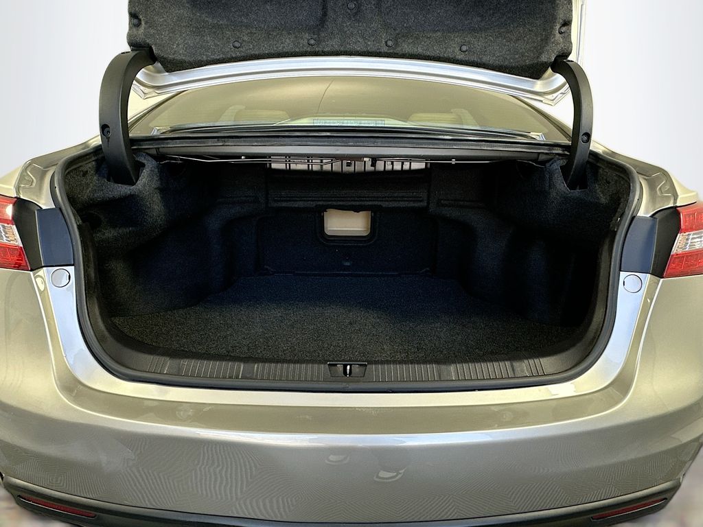 Thumbnail: 2015 Toyota Avalon - 26