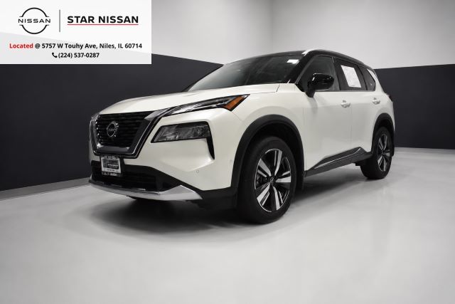 Pearl White Tricoat/Super Black 2023 Nissan Rogue SUV / Crossover All-Wheel Drive Continuously Variable Transmission