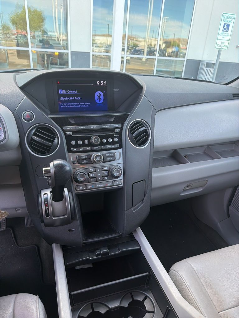 Thumbnail: 2014 Honda Pilot - 6