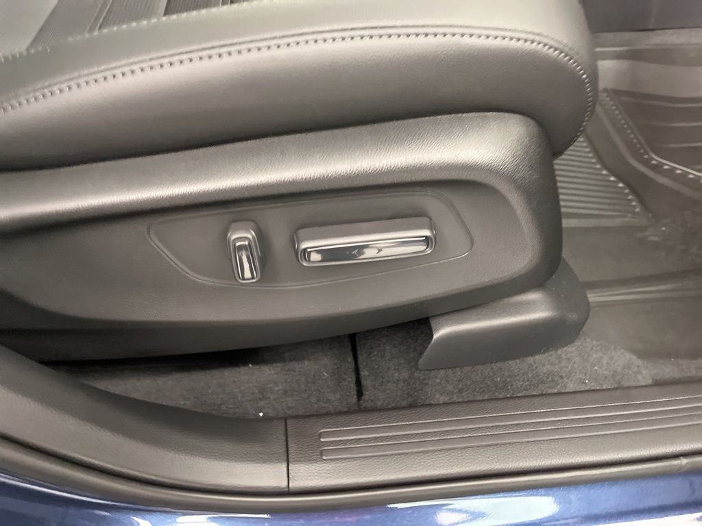 Thumbnail: 2026 Honda CR-V - 9