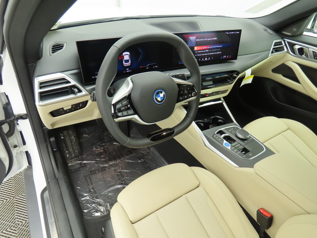 2025 BMW i4 xDrive40 9