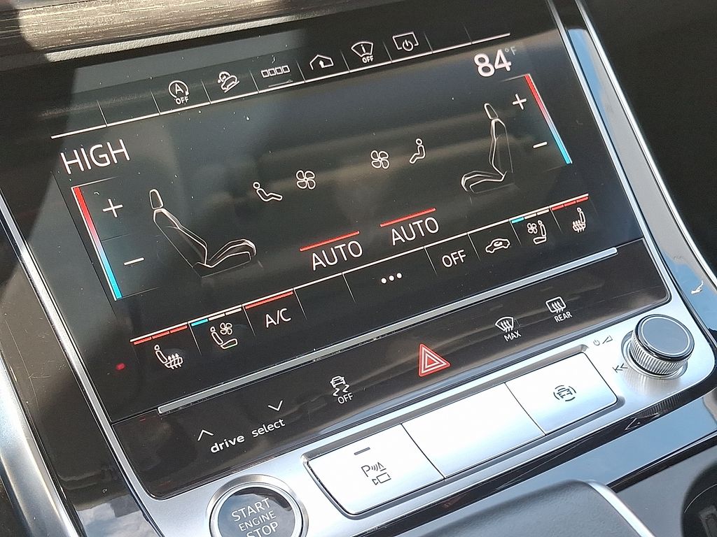 Thumbnail: 2022 Audi Q7 - 16