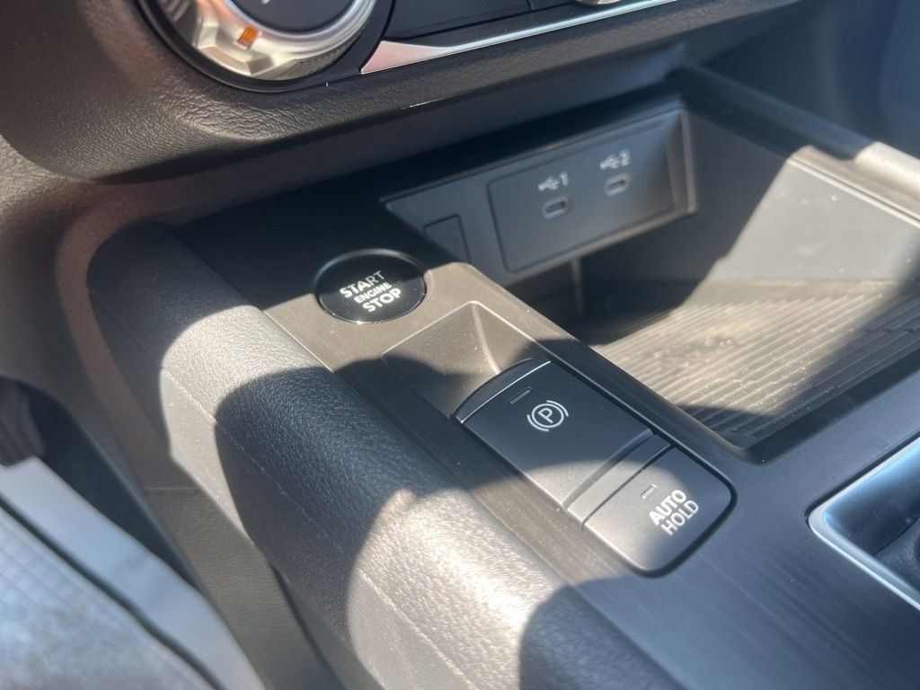 2025 Canyon Bronze Metallic Nissan Kicks SV FWD SUV