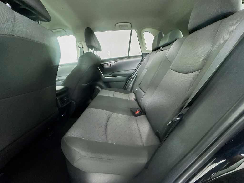 Used Car 2025 Toyota Rav4 Hybrid  Xle For Sale Under $35,000 In Austin, Texas