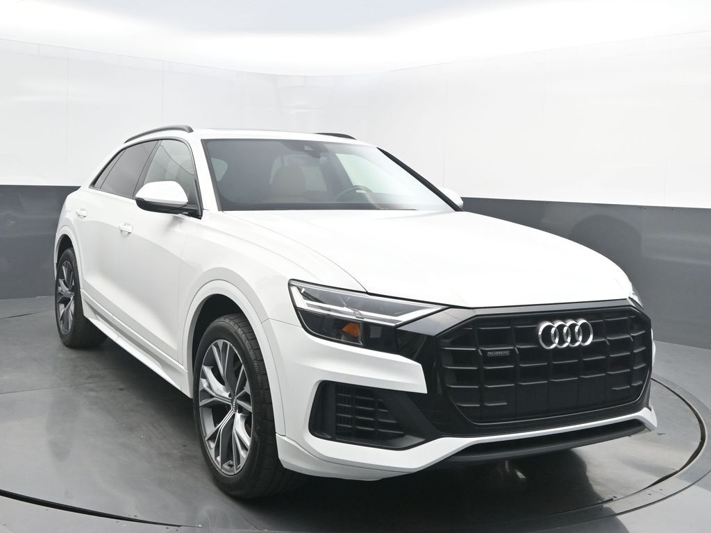2020 Audi Q8 quattro Premium 55 TFSI