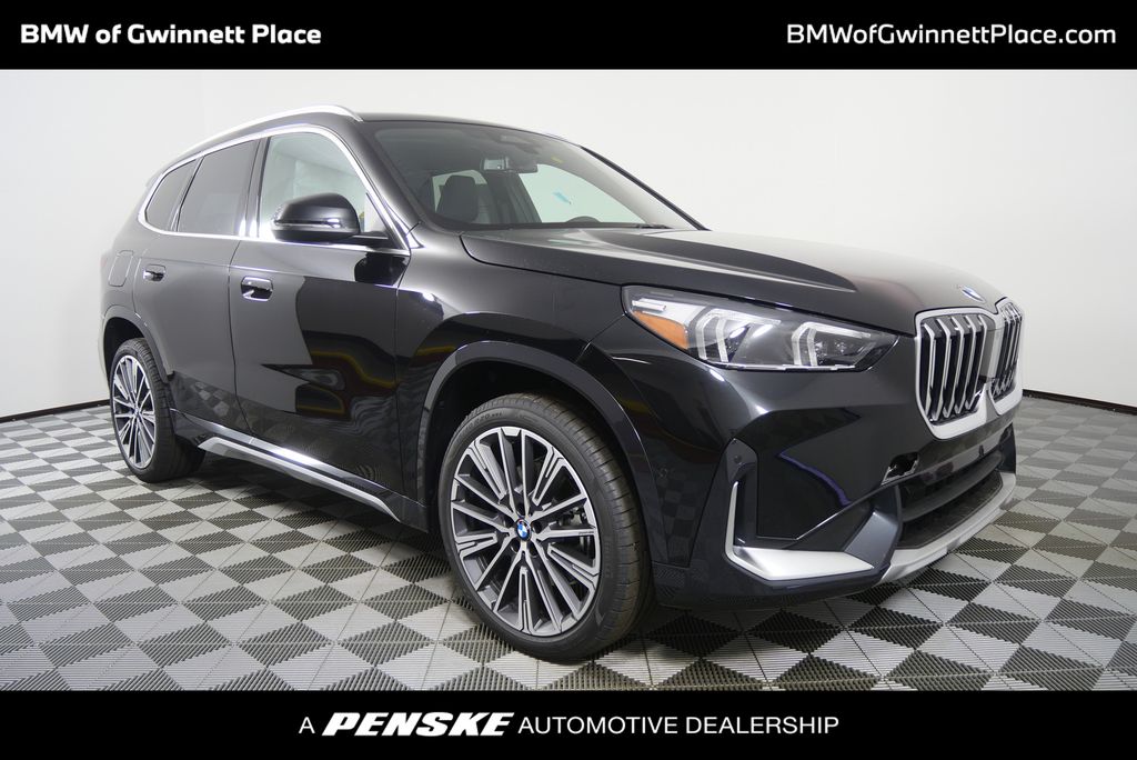 Thumbnail: 2026 BMW X1 - 1