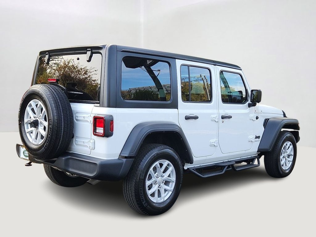Thumbnail: 2023 Jeep Wrangler - 5
