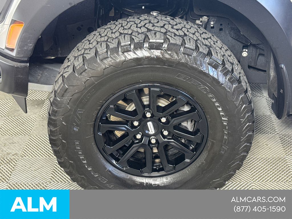Used 2024 White Ford Raptor image 15