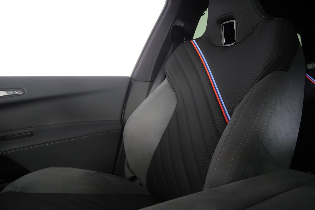 Thumbnail: 2026 BMW iX - 27